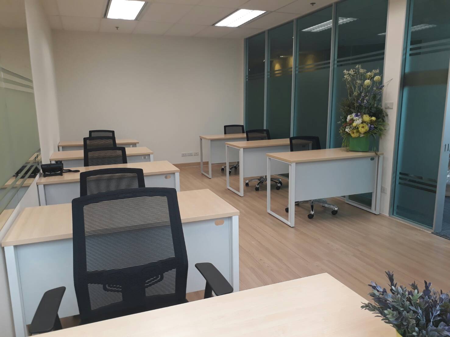 Linuxx office for rent Near BTS PHROM PHONG