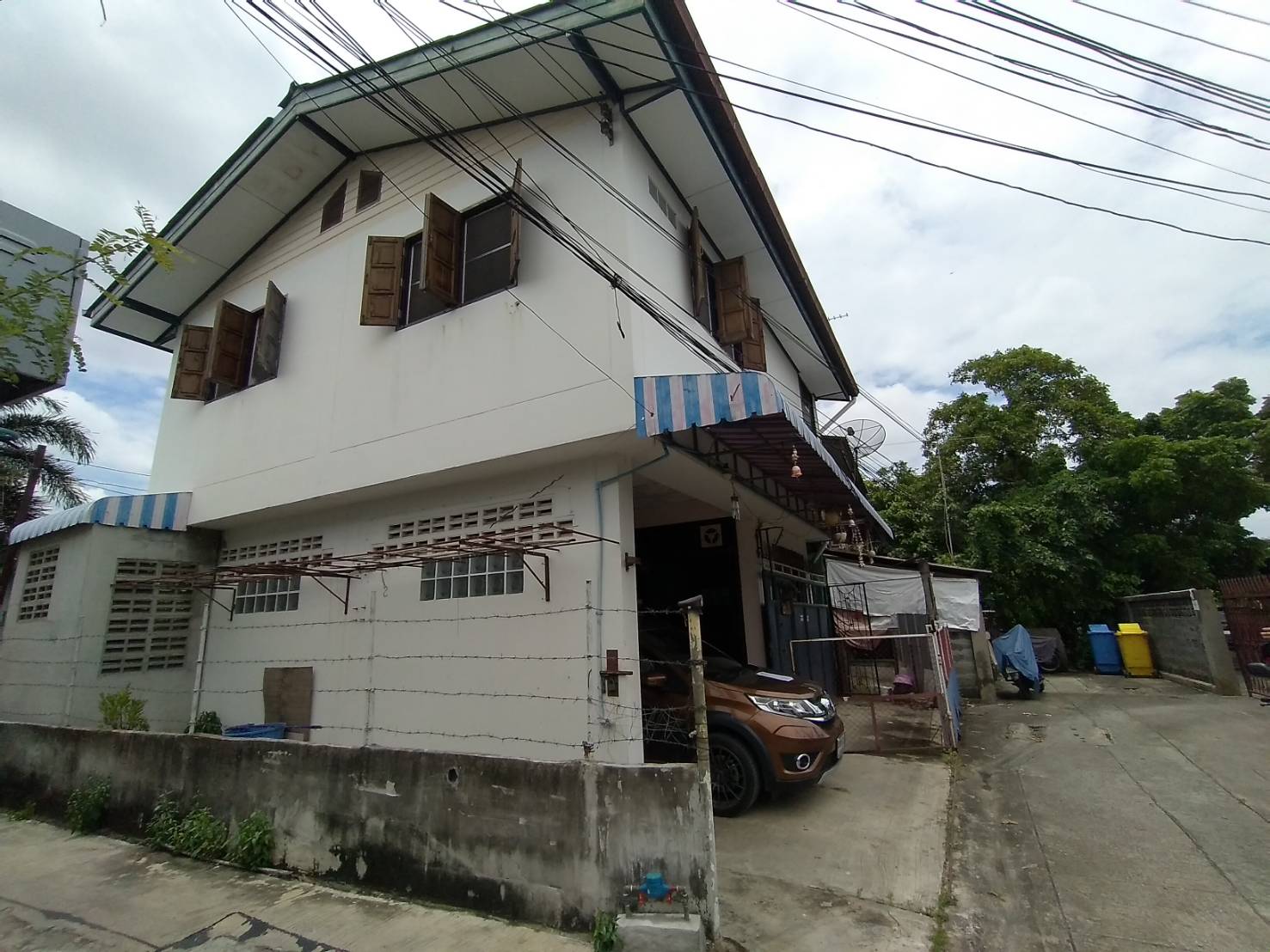 ขายบ้าน อยู่หลังตลาดการไฟฟ้าพระนครเหนือ บางกรวย-ไทรน้อย อินทร์พัฒนา ขายบ้าน อยู่หลังตลาดการไฟฟ้าพระนครเหนือ บางกรวย-ไทรน้อย อินทร์พัฒนา