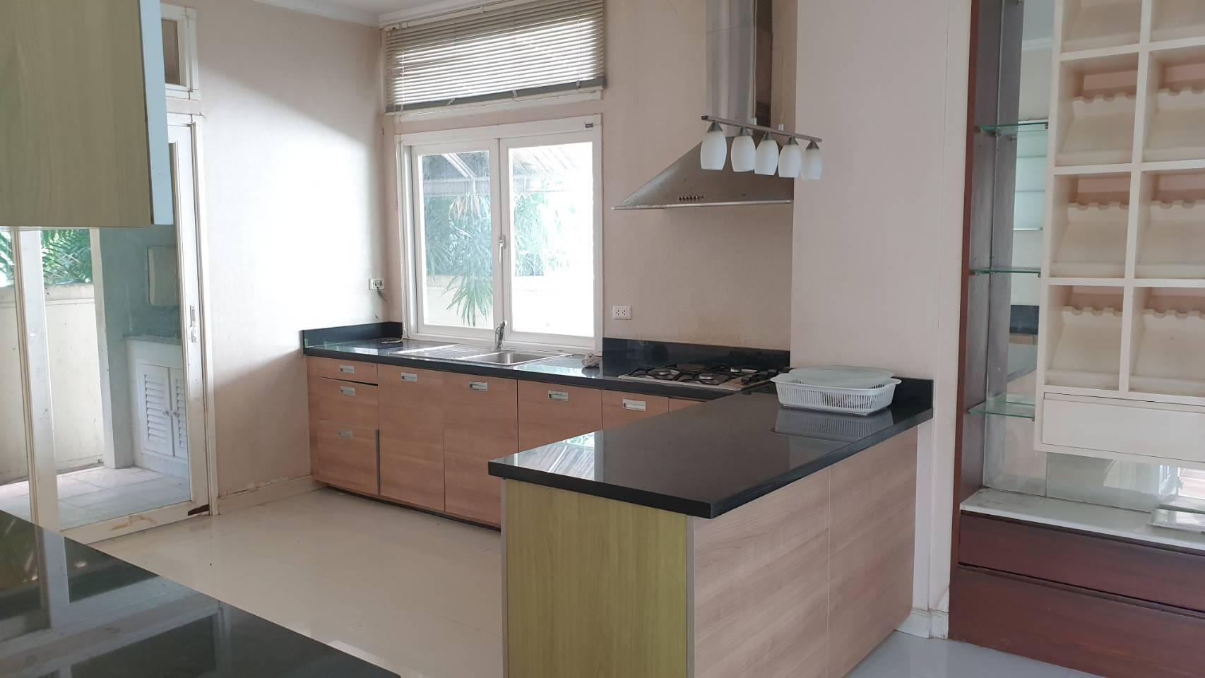 ขายบ้านเดี่ยว เพอร์เฟค มาสเตอร์พีซ เอกมัย-รามอินทรา เนื้อทีี 110 ตร.ว. 3ห้องนอน 3ห้องน้ำ 1แม่บ้าน โทร. 083-553-3636 ขายบ้านเดี่ยว เพอร์เฟค มาสเตอร์พีซ เอกมัย-รามอินทรา เนื้อทีี 110 ตร.ว. 3ห้องนอน 3ห้องน้ำ 1แม่บ้าน โทร. 083-553-3636