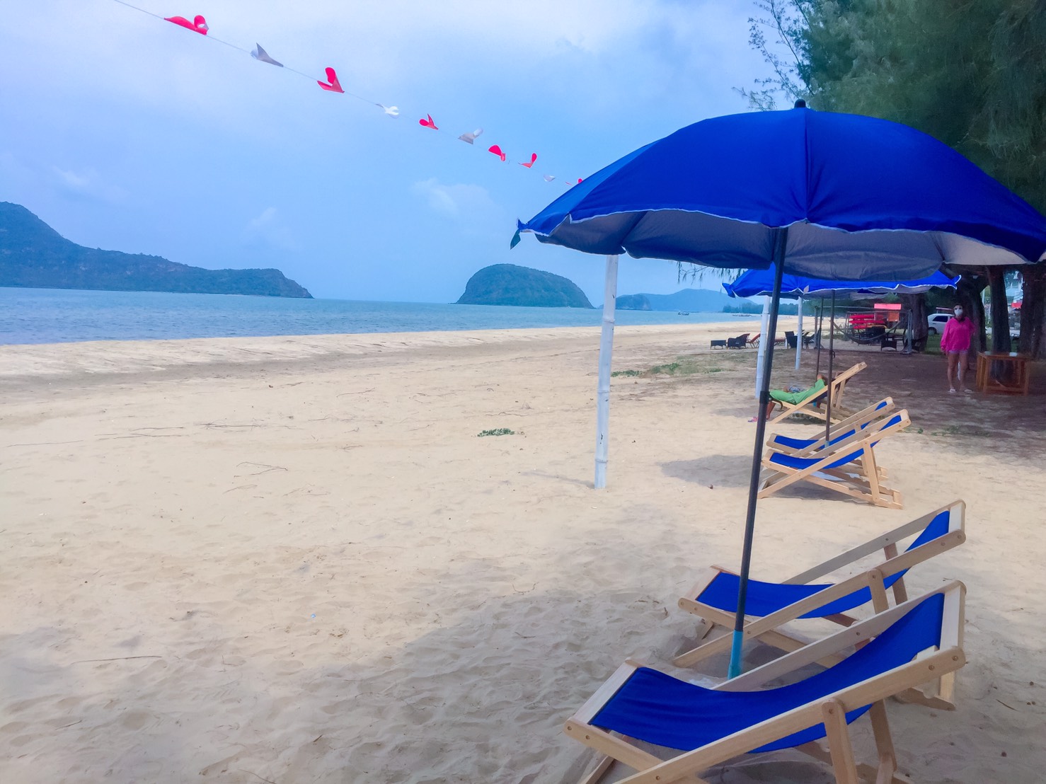 BEACHFRONT 2 BEDROOM VILLA FOR MONTHLY RENTAL ONLY 8,500 BATH / MONTH BEACHFRONT 2 BEDROOM VILLA FOR MONTHLY RENTAL ONLY 8,500 BATH / MONTH