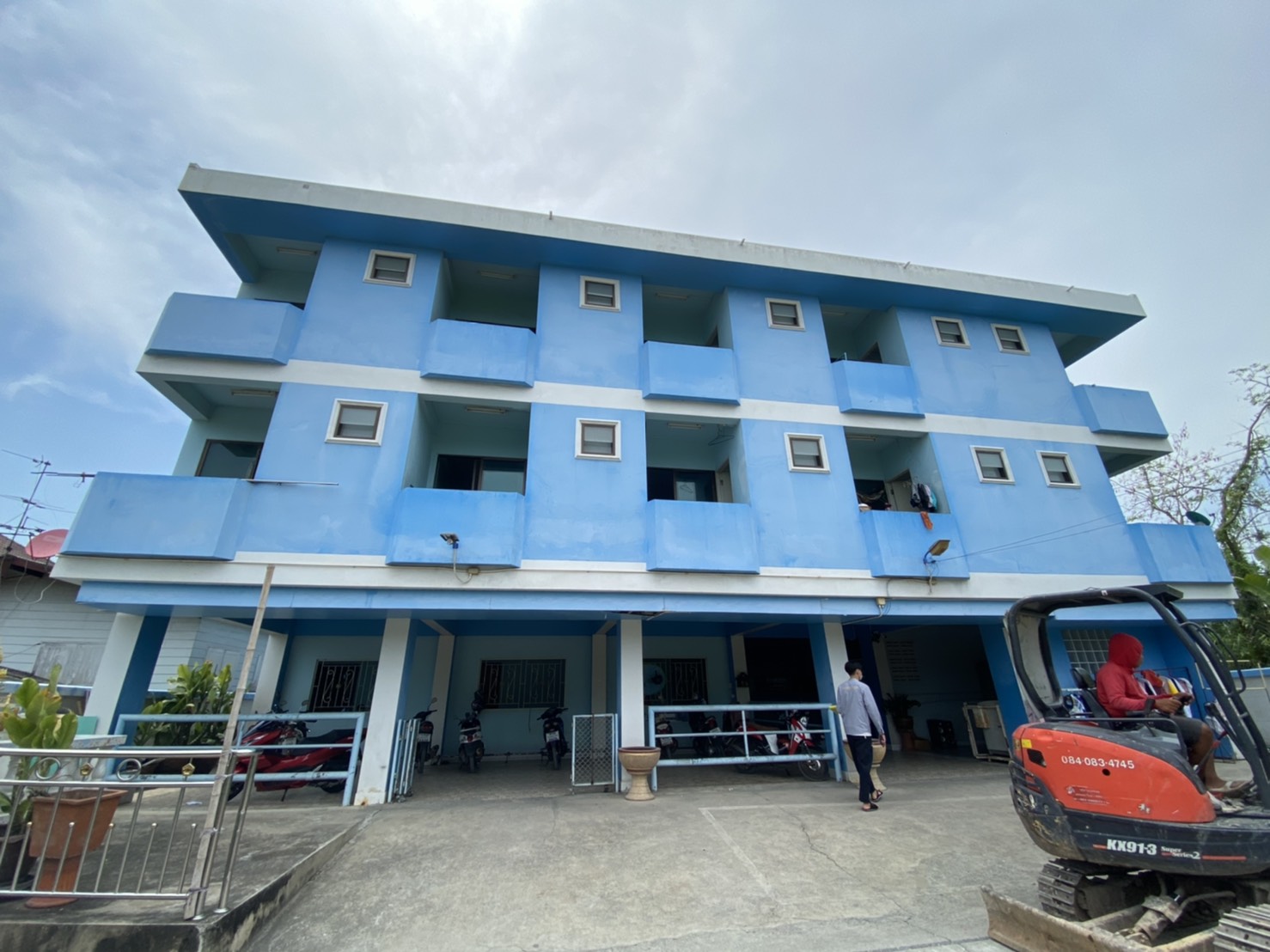 ขาย อพาร์ทเม้น จ.นนทบุรี บางบัวทอง บางรักพัฒนา 24ห้อง 100ตรว 9.5ลT.0649514296 ขาย อพาร์ทเม้น จ.นนทบุรี บางบัวทอง บางรักพัฒนา 24ห้อง 100ตรว 9.5ลT.0649514296