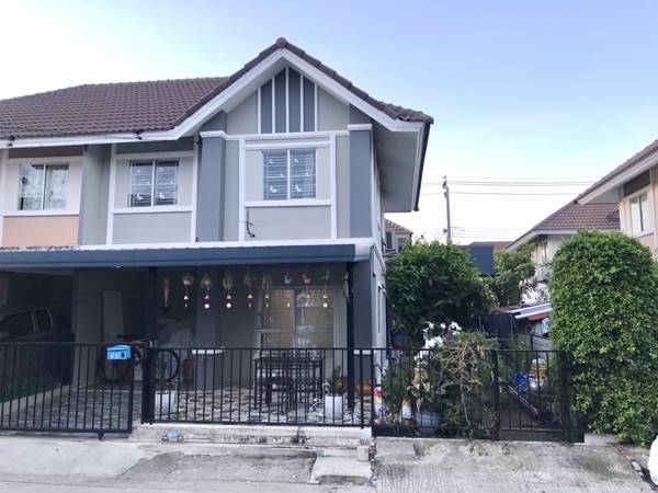 ขายบ้านแฝดหลังใหญ่ 2 ชั้น 35.2 ตร.วา หมู่บ้านพฤกษา28 ทำเลดี หลังนิคมบางปู เจ้าของบ้านขายเอง ขายบ้านแฝดหลังใหญ่ 2 ชั้น 35.2 ตร.วา หมู่บ้านพฤกษา28 ทำเลดี หลังนิคมบางปู เจ้าของบ้านขายเอง