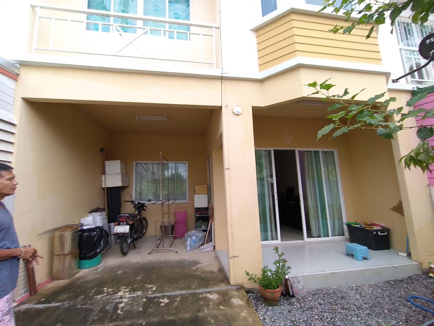 ขายด่วนบ้านทาวน์เฮาส์ แสมดำ เขตบางขุนเทียน กรุงเทพฯ 19.4วา 2.4ล T0940457914 ขายด่วนบ้านทาวน์เฮาส์ แสมดำ เขตบางขุนเทียน กรุงเทพฯ 19.4วา 2.4ล T0940457914