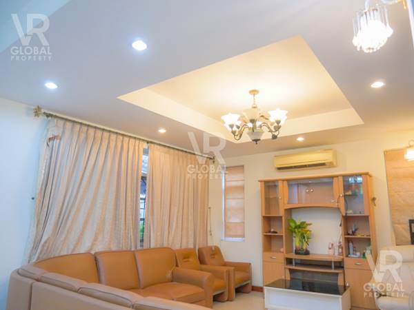 รหัสทรัพย์ 177 ขายบ้านพร้อมที่ดิน ย่านอินทามระ พื้นที่รวม 110 ตร.ว. แบ่งเป็น 5 ห้องนอน 5 ห้องน้ำ กว้างขวางอยู่สบาย รหัสทรัพย์ 177 ขายบ้านพร้อมที่ดิน ย่านอินทามระ พื้นที่รวม 110 ตร.ว. แบ่งเป็น 5 ห้องนอน 5 ห้องน้ำ กว้างขวางอยู่สบาย