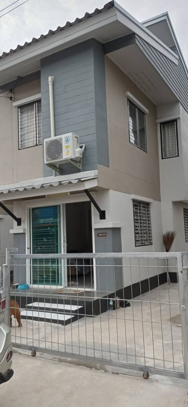 ให้เช่า บ้านเดียวเคหะบ่อวิน เฟส2 พันสเด็จใน เข้าทางวัดพันเสด็จใน ใกล้ Lotus express ให้เช่า บ้านเดียวเคหะบ่อวิน เฟส2 พันสเด็จใน เข้าทางวัดพันเสด็จใน ใกล้ Lotus express