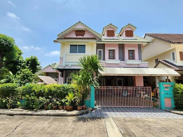 ขายบ้านเดี่ยว 2 ชั้น โครงการพาร์คเวย์ ชาเล่ต์ รามคำแหง 190 ทับ 1 ขายบ้านเดี่ยว 2 ชั้น โครงการพาร์คเวย์ ชาเล่ต์ รามคำแหง 190 ทับ 1