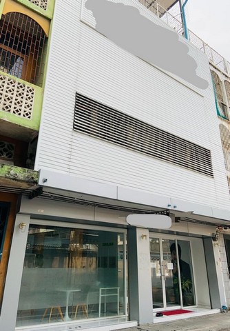 ให้เช่าอาคารพาณิชย์ 2 คูหา 3.5 ชั้น 450 ตรม. ย่านพระราม 4 ตรงข้ามช่อง 3 ติดสวนเพลินมาเก็ต ตึกรีโนเวทใหม่ พร้อมทำธุรกิจได้เลย ให้เช่าอาคารพาณิชย์ 2 คูหา 3.5 ชั้น 450 ตรม. ย่านพระราม 4 ตรงข้ามช่อง 3 ติดสวนเพลินมาเก็ต ตึกรีโนเวทใหม่ พร้อมทำธุรกิจได้เลย