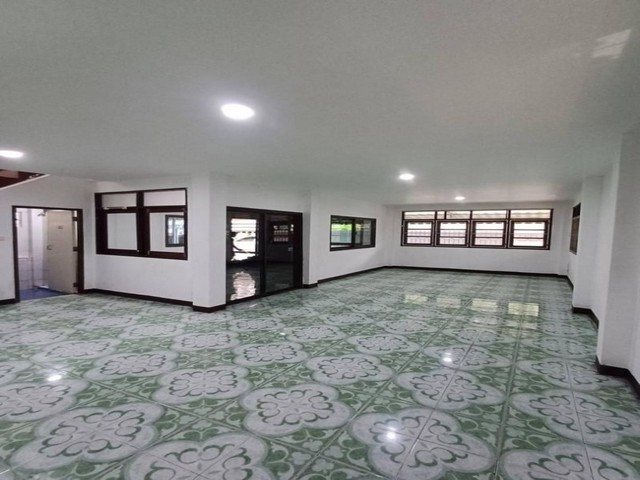 PB4257 Һҹ 2  Ҵ51  MRT ⪤4 