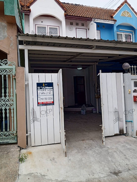 ขายด่วน ทาวน์เฮาส์หลังมุม 16 ตร.วา ใกล้รพ.พระสมุทรเจดีย์ ขายด่วน ทาวน์เฮาส์หลังมุม 16 ตร.วา ใกล้รพ.พระสมุทรเจดีย์