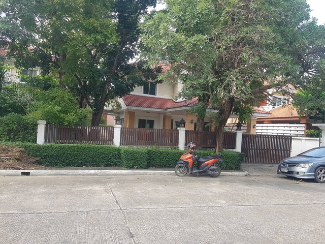 อสังหาเอาใจลูกค้าทุกเงื่อนไข มบ.มณีรินทร์ เลคแอนด์พาร์ ถ.345 อสังหาเอาใจลูกค้าทุกเงื่อนไข มบ.มณีรินทร์ เลคแอนด์พาร์ ถ.345