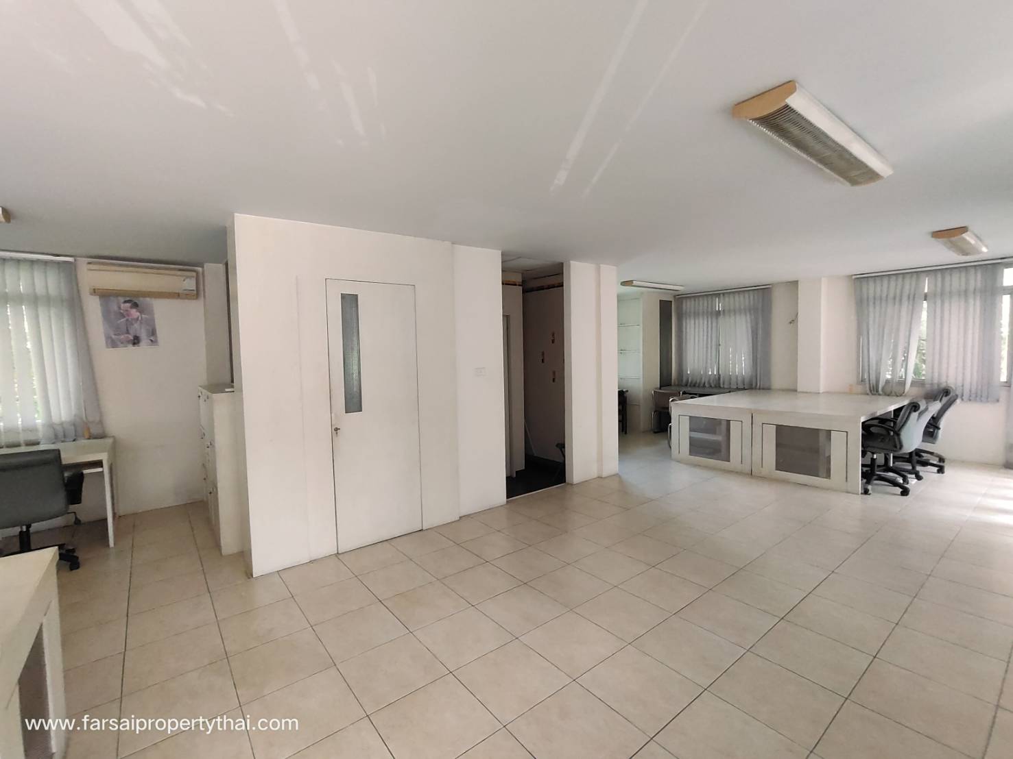 ให้เช่าตึกสำนักงาน4ชั้น600 ตร.มเครื่องใช้สำนักงานถนนกาญจนาภิเษกบา ให้เช่าตึกสำนักงาน4ชั้น600 ตร.มเครื่องใช้สำนักงานถนนกาญจนาภิเษกบา