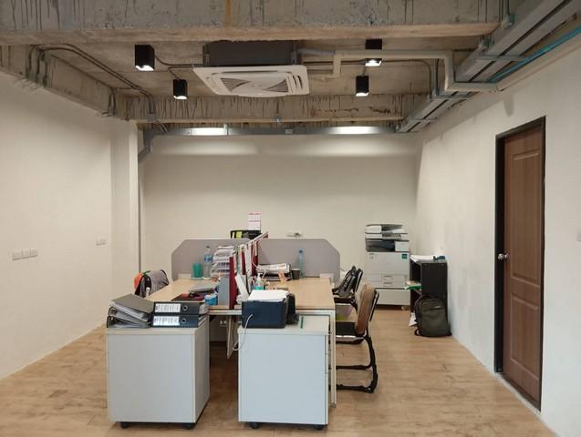 POR4881 ให้เช่า อาคาร มีดาดฟ้า คลอง 2 รังสิต POR4881 ให้เช่า อาคาร มีดาดฟ้า คลอง 2 รังสิต