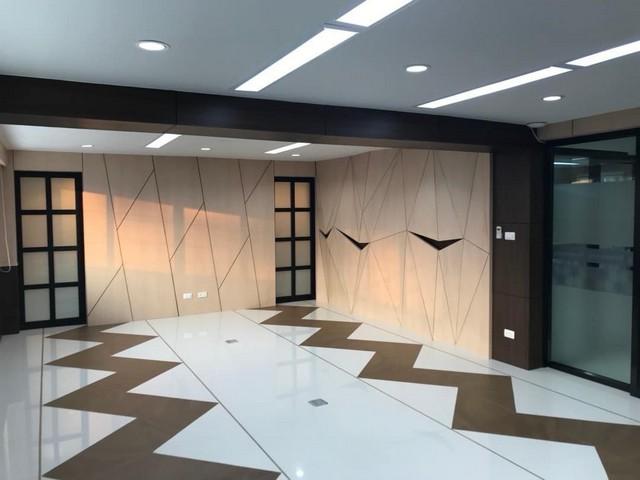 P65 ขาย อาคาร สำนักงาน 4 ชั้นครึ่ง รามคำแหงซอย 4 P65 ขาย อาคาร สำนักงาน 4 ชั้นครึ่ง รามคำแหงซอย 4