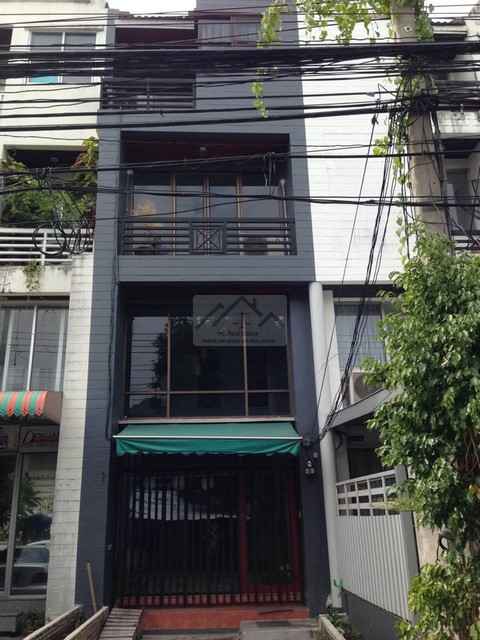 ให้เช่าโฮมออฟฟิศ 4 ชั้น 200 ตรม. ศรีวรา ทาวน์อินทาวน์ ใกล้เลียบด่ ให้เช่าโฮมออฟฟิศ 4 ชั้น 200 ตรม. ศรีวรา ทาวน์อินทาวน์ ใกล้เลียบด่