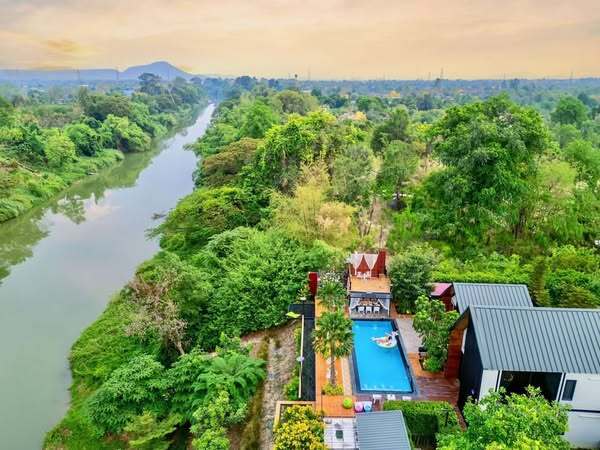 ¾ԡ PASAK DE RIVA & POOL .觤 .к