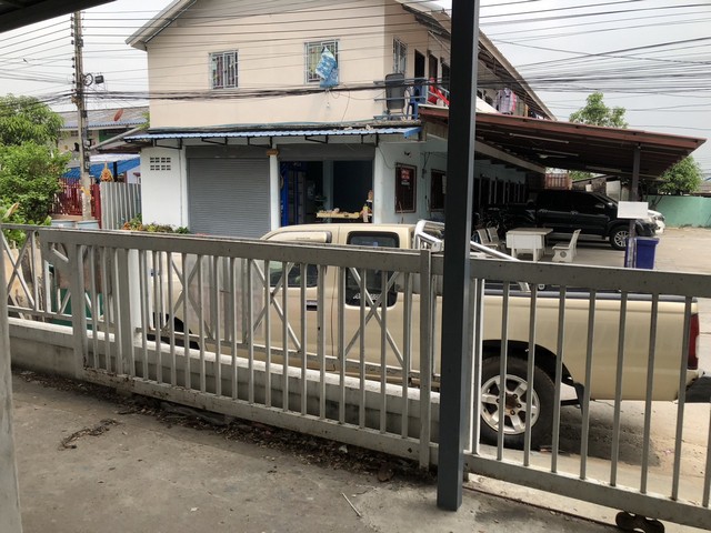 อย่าพลาดดีลเด็ดโปรดี ขายหอพัก 60 วา แถว ม.รังสิต อย่าพลาดดีลเด็ดโปรดี ขายหอพัก 60 วา แถว ม.รังสิต