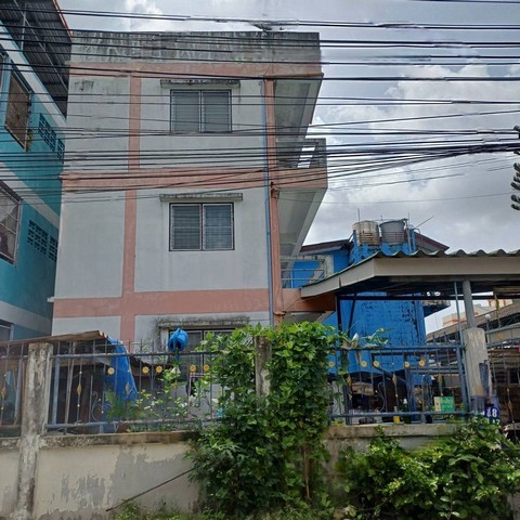 ขายอพาร์ทเม้นท์ หอพัก ห้องพัก ย่านลาดกระบัง 56ตรว. ถนน ลาดกระบัง ขายอพาร์ทเม้นท์ หอพัก ห้องพัก ย่านลาดกระบัง 56ตรว. ถนน ลาดกระบัง
