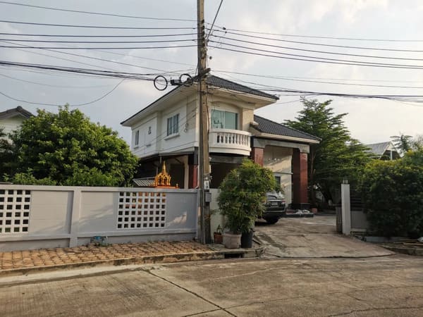 ขายบ้านติดทะเลสาบ หมู่บ้าน Land&House 4ห้องนอน5ห้องน้ำ ลานสันทนาการตกแต่งสไตล์ญี่ปุ่น ขายบ้านติดทะเลสาบ หมู่บ้าน Land&House 4ห้องนอน5ห้องน้ำ ลานสันทนาการตกแต่งสไตล์ญี่ปุ่น