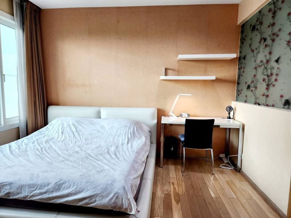 Siri Sukhumvit clean Siri Sukhumvit clean