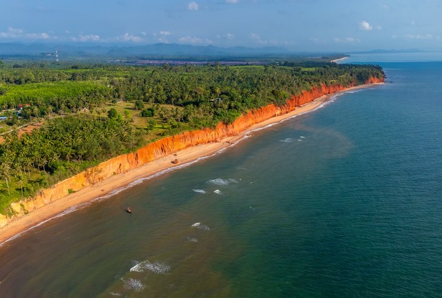 โปรดีกลางปี68พร้อมแล้ว ที่ติดทะเลฝั่งแดงSeaview สวยมาก โปรดีกลางปี68พร้อมแล้ว ที่ติดทะเลฝั่งแดงSeaview สวยมาก