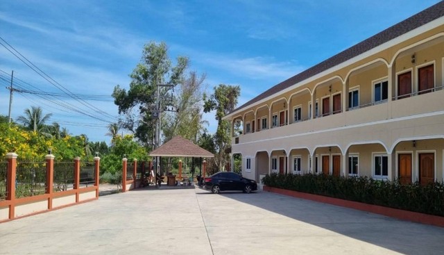 ขายด่วนมาก อพาร์ตเมนต์ 40 ห้อง พื้นที่กว้าง 1 ไร่ ขายด่วนมาก อพาร์ตเมนต์ 40 ห้อง พื้นที่กว้าง 1 ไร่