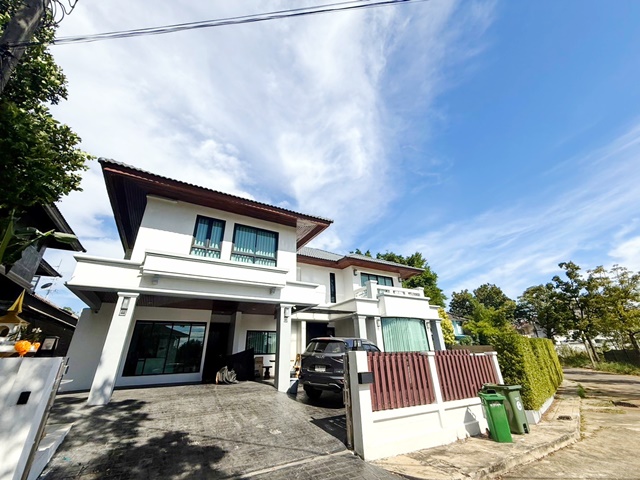 คฤหาสน์ ให้เช่า โรงเรียนนานาชาติ RIS รามคำแหง164 ต้อนรับต่างชาติ คฤหาสน์ ให้เช่า โรงเรียนนานาชาติ RIS รามคำแหง164 ต้อนรับต่างชาติ