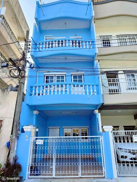 ทาวน์เฮ้าส์ 3.5ชั้น 22ตร.วา. 252 ตร.ม.ถ.บรมราชชนนี-พุทธมณฑลสาย 3 ทาวน์เฮ้าส์ 3.5ชั้น 22ตร.วา. 252 ตร.ม.ถ.บรมราชชนนี-พุทธมณฑลสาย 3