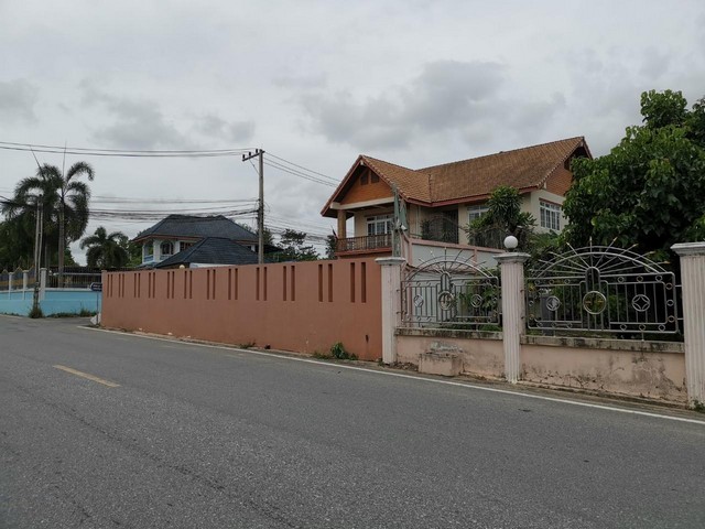 ขาย บ้านเดี่ยว 2 ชั้น ถนน หนองคล้า 1 ศรีราชา ชลบุรี ขาย บ้านเดี่ยว 2 ชั้น ถนน หนองคล้า 1 ศรีราชา ชลบุรี