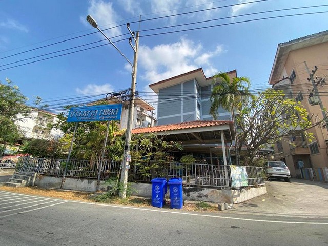 ขายกิจการอาพาร์ทเม้น ตึก 4 ชั้น เขตนิคม อมตะ ชลบุรี ขายกิจการอาพาร์ทเม้น ตึก 4 ชั้น เขตนิคม อมตะ ชลบุรี