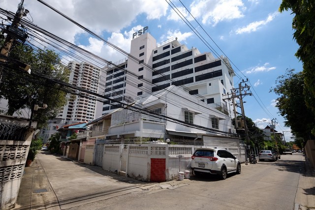 ขายกิจการโรงแรม 12 ชั้น เนื้อที่ วิวแม่น้ำเจ้าพระยา พิบูลสงคราม ขายกิจการโรงแรม 12 ชั้น เนื้อที่ วิวแม่น้ำเจ้าพระยา พิบูลสงคราม