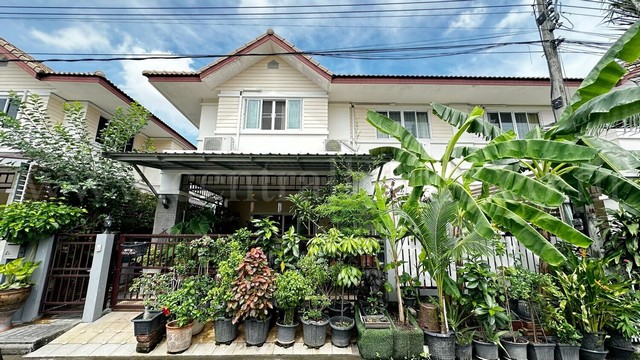 ขายด่วน บ้านแฝด นันท์นรินทร์ ดอนเมือง - สรงประภา พร้อมอยู่ ขายด่วน บ้านแฝด นันท์นรินทร์ ดอนเมือง - สรงประภา พร้อมอยู่