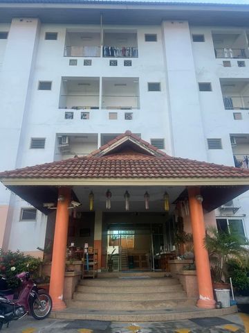 ขายหอพัก 47 ล้าน สุเทพ 1-2-13 ตรว. 80 ห้อง อาคาร 4 ชั้น ผู้เช่าเต ขายหอพัก 47 ล้าน สุเทพ 1-2-13 ตรว. 80 ห้อง อาคาร 4 ชั้น ผู้เช่าเต