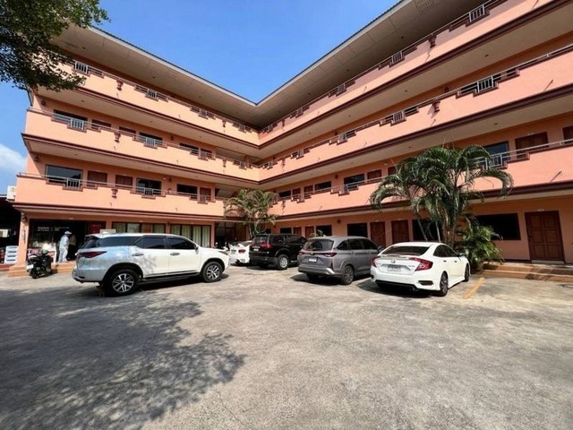 ขายกิจการอพาร์ทเม้น อ่าวอุม ศรีราชา ทำเลดี ใกล้ทะเล ขายกิจการอพาร์ทเม้น อ่าวอุม ศรีราชา ทำเลดี ใกล้ทะเล