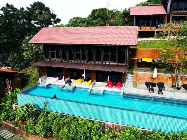 ขายรีสอร์ทพูลวิลล่าหรู เกาะลันตา ทำเลทองพร้อมดำเนินกิจการต่อได้ท ขายรีสอร์ทพูลวิลล่าหรู เกาะลันตา ทำเลทองพร้อมดำเนินกิจการต่อได้ท