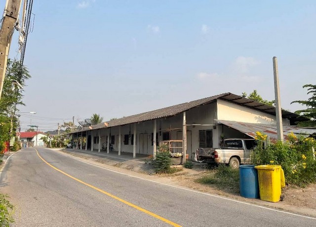 ขายที่ดินพร้อมหอพักบ้านบึงชลบุรี10 ห้อง 1 ไร่ 1งาน 71 ตรว. ขายที่ดินพร้อมหอพักบ้านบึงชลบุรี10 ห้อง 1 ไร่ 1งาน 71 ตรว.