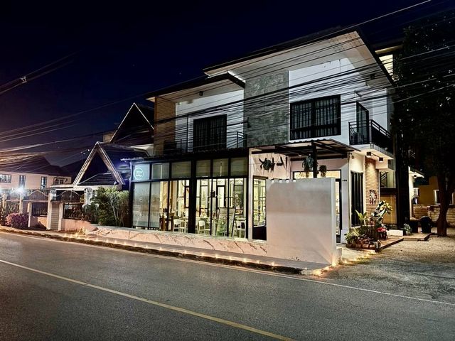 ขาย 16.5 ล้าน Apartment 3 ชั้น #อำเภอเมือง ใกล้สนามบินเชียงใ ขาย 16.5 ล้าน Apartment 3 ชั้น #อำเภอเมือง ใกล้สนามบินเชียงใ