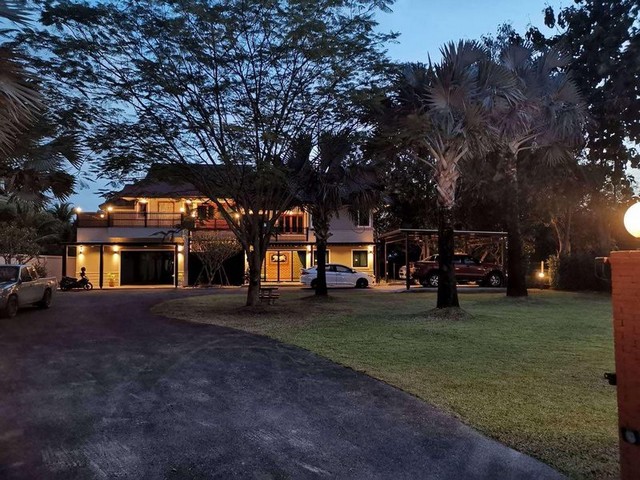 บ้านเดี่ยวหลังใหญ่ ตกแต่งสไตล์ล้านนาประยุกต์ ร่มรื่น ติดน้ำ ดอยสะ บ้านเดี่ยวหลังใหญ่ ตกแต่งสไตล์ล้านนาประยุกต์ ร่มรื่น ติดน้ำ ดอยสะ