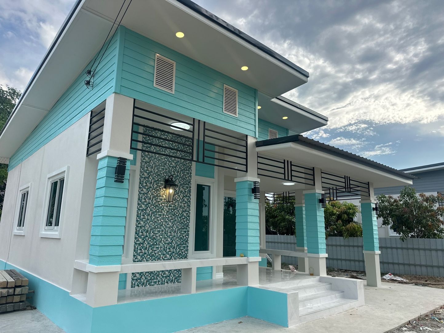 ��´�ǹ��ҹ���Ŵ�  �ҤҶ١�ҡ�  ����  2450000 �����  1900000 ���