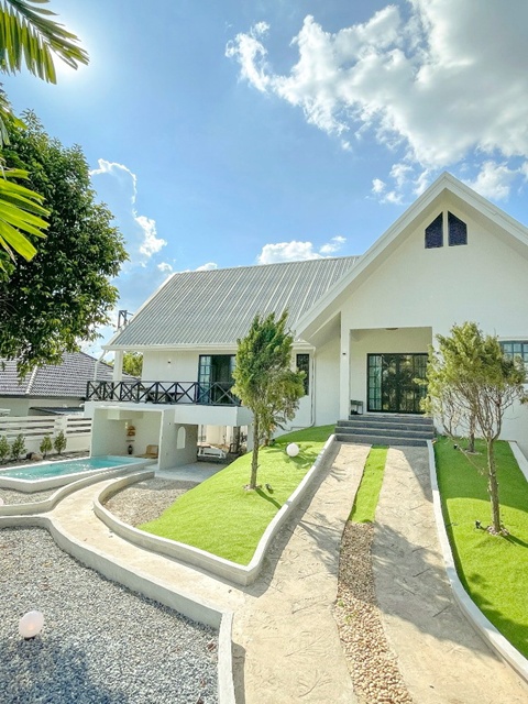 สระว่ายน้ำ149ตร.ม.หนองจ๊อม สันทราย ตกแต่งพร้อม บ้านพูลวิลล่า2 ชั้ สระว่ายน้ำ149ตร.ม.หนองจ๊อม สันทราย ตกแต่งพร้อม บ้านพูลวิลล่า2 ชั้