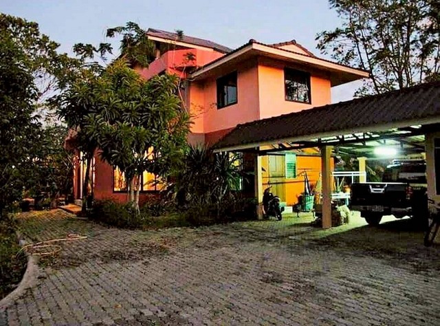 บ้านพร้อมที่ดิน 2-0-3 ไร่ ต.ป่าป้อง อ.ดอยสะเก็ด บ้านพร้อมที่ดิน 2-0-3 ไร่ ต.ป่าป้อง อ.ดอยสะเก็ด