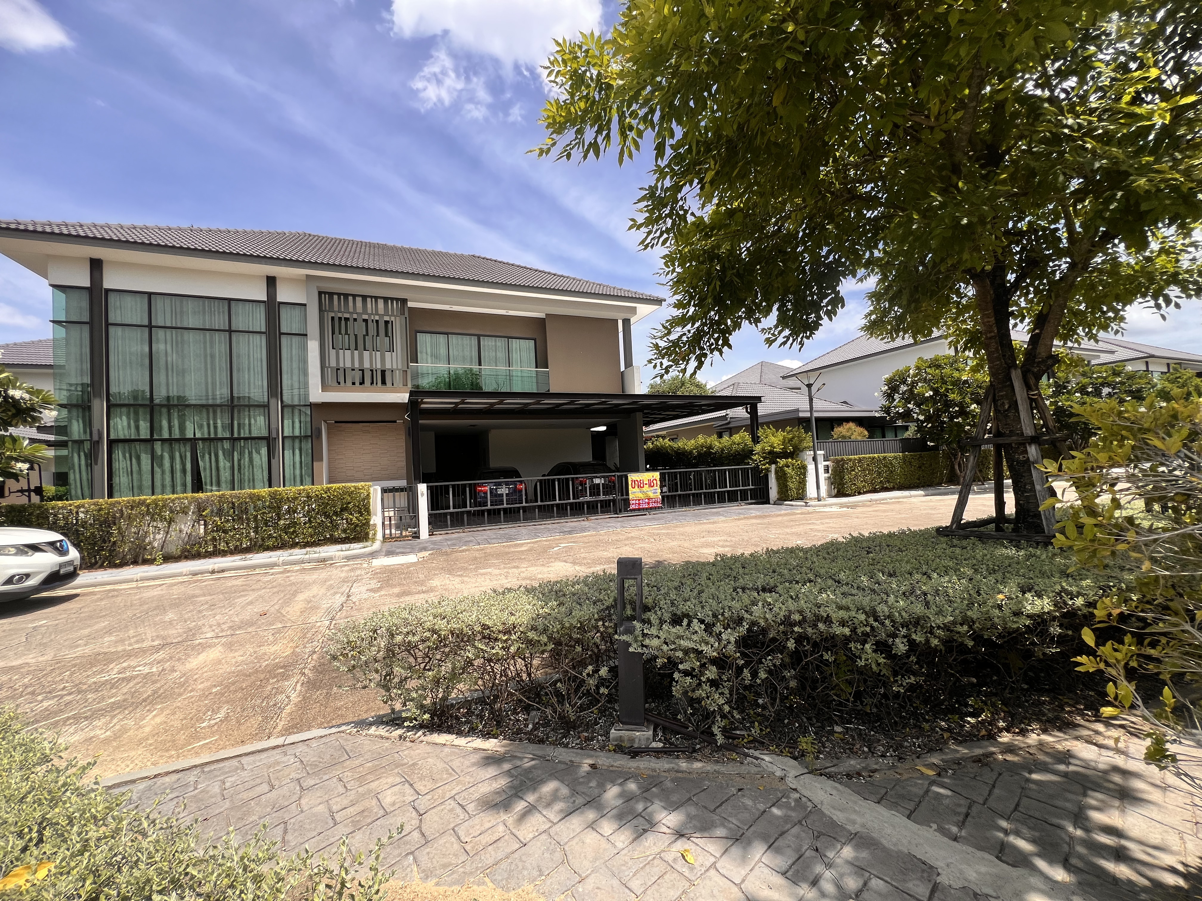 ขายบ้านเดี่ยว 2 ชั้นโครงการ บีมอตโต้ ใกล้พระราม 2 และด่วนกาญจน ขายบ้านเดี่ยว 2 ชั้นโครงการ บีมอตโต้ ใกล้พระราม 2 และด่วนกาญจน