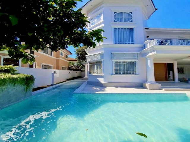 ขายบ้านเดี่ยว พูลวิลล่าหรู พัทยาเหนือ บ้านใหม่ ใกล้สุขุมวิท ขายบ้านเดี่ยว พูลวิลล่าหรู พัทยาเหนือ บ้านใหม่ ใกล้สุขุมวิท