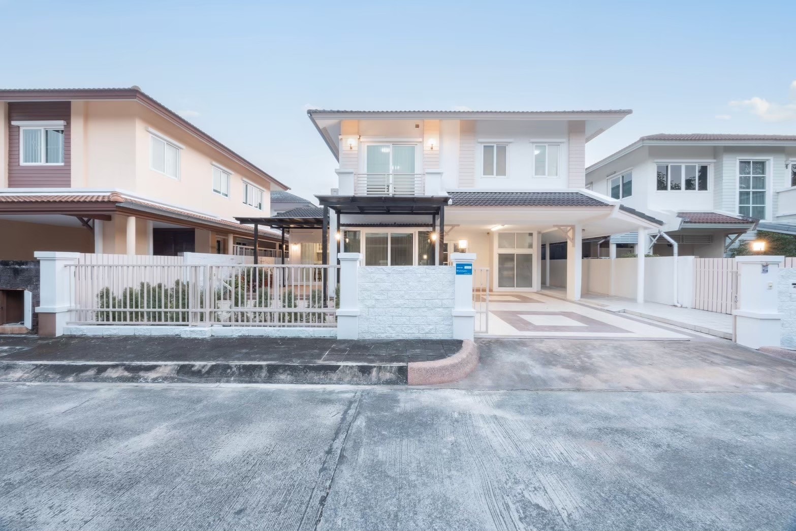 บ้านรีโนเวทใหม่ บ้านเดี่ยวในโครงการคุณภาพ ใกล้ถนนวงแหวนรอบสาม บ้านรีโนเวทใหม่ บ้านเดี่ยวในโครงการคุณภาพ ใกล้ถนนวงแหวนรอบสาม