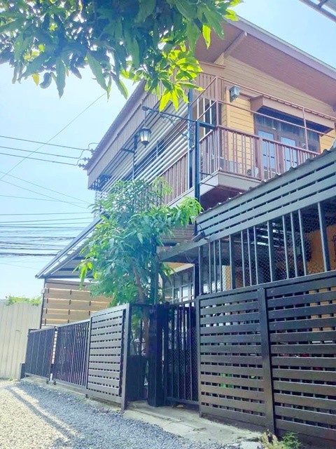 MRT�¡������ 800 �. ��ا෾��ձ�5-7-9 ��ҹ�����2�����ѧ��� 40 �