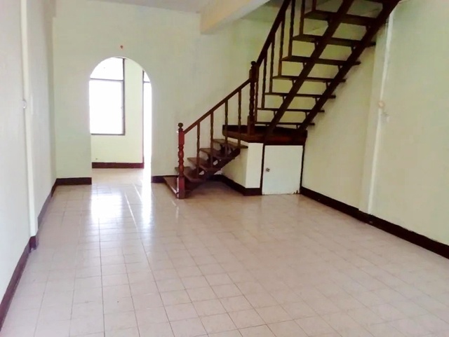 MRT ��ǹ� 600 �. .�����Һ�ҹ��ǹ������� 2 ��� 2 �͹ 2 ��� 21 ��