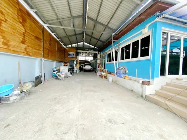 พร้อมโกดัง176 โลตัส อ่อนนุช80 200ม. เช่าคฤหาสน์2 ชั้นบ้าน 2 หลัง พร้อมโกดัง176 โลตัส อ่อนนุช80 200ม. เช่าคฤหาสน์2 ชั้นบ้าน 2 หลัง