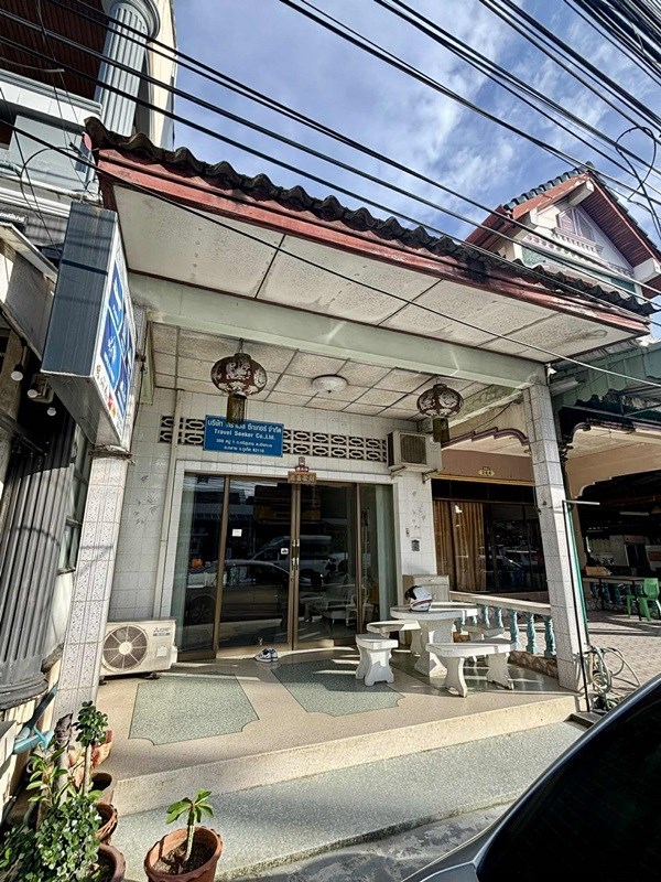 ขายอาคารพาณิชย์ 2 ชั้น ภูเก็ต 48 ตรว. ติดถนนเชิงทะเล ทำเลทอง เจ้าของขายเอง-ต่อรองได้ โทร 065-8785994 ขายอาคารพาณิชย์ 2 ชั้น ภูเก็ต 48 ตรว. ติดถนนเชิงทะเล ทำเลทอง เจ้าของขายเอง-ต่อรองได้ โทร 065-8785994