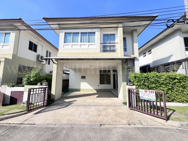 บ้านแฝด พร้อมพัฒน์ พรีวา ถนนปัญญาอินทรา บ้านติดถนนเมนหลัก บ้านแฝด พร้อมพัฒน์ พรีวา ถนนปัญญาอินทรา บ้านติดถนนเมนหลัก