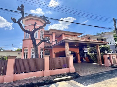 หลังนี้ลงเสาเข็มหลังบ้าน ขายบ้านเดี่ยว ภัสสร 2 รังสิต-คลอง 3 หลังนี้ลงเสาเข็มหลังบ้าน ขายบ้านเดี่ยว ภัสสร 2 รังสิต-คลอง 3