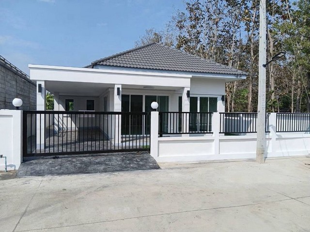 ลดราคาขาย บ้านเดี่ยวชั้นเดียว เพียงหลังเดียว หนองแฝก สารภี ลดราคาขาย บ้านเดี่ยวชั้นเดียว เพียงหลังเดียว หนองแฝก สารภี